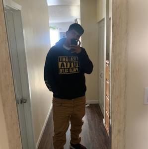 Meet your Posher, Carlos